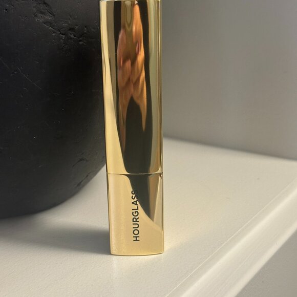 Hourglass Vanish Cream Blush Stick - Sacred - Picture 2 of 4